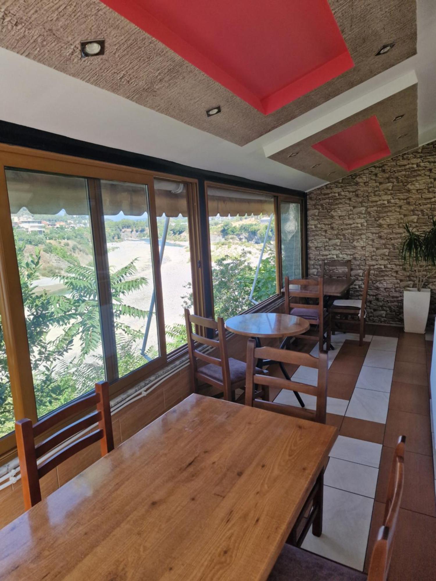 Guest House Krishen Përmet Exterior foto